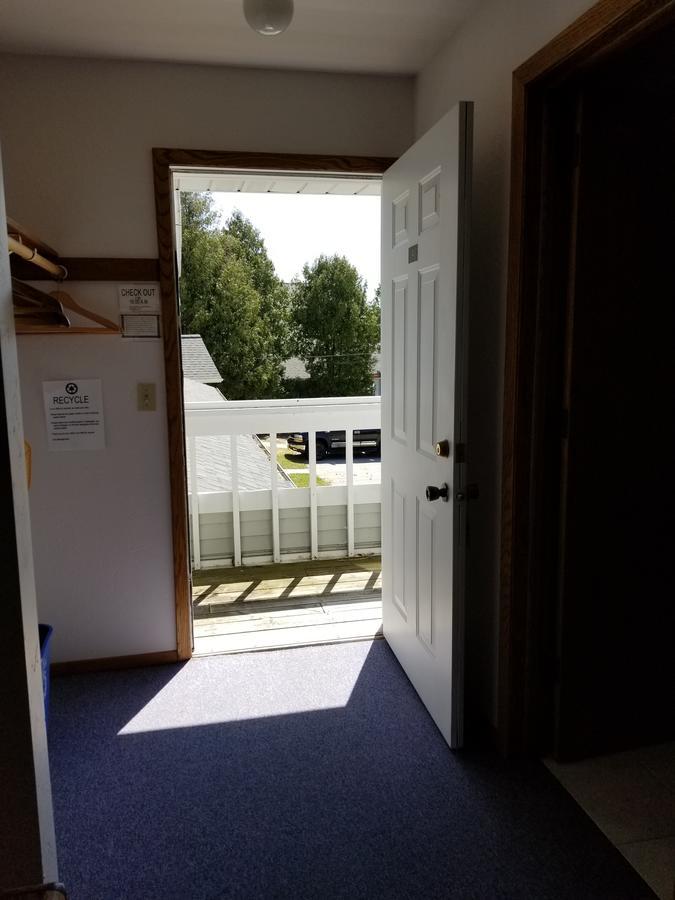 Square Rigger Lodge Jacksonport Bagian luar foto